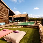 Bed & Breakfast D'hotes Naturistes (adults Only) Monte da Charneca