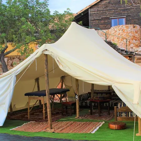 太阳小屋裸体主义者住宿加早餐旅馆 - 仅限成人入住 4*