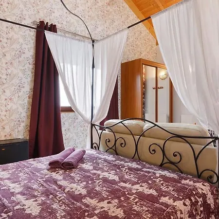 太阳小屋裸体主义者住宿加早餐旅馆 - 仅限成人入住 4* Monte da Charneca