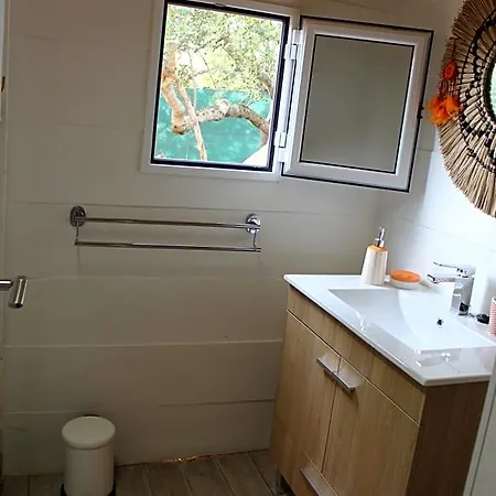 D'hotes Naturistes (adults Only) 4*
