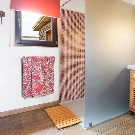 D'hotes Naturistes (adults Only) Bed & Breakfast